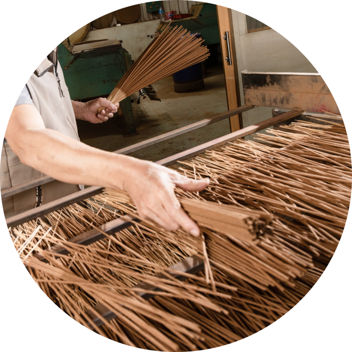 製香流程圖片-披香曬香